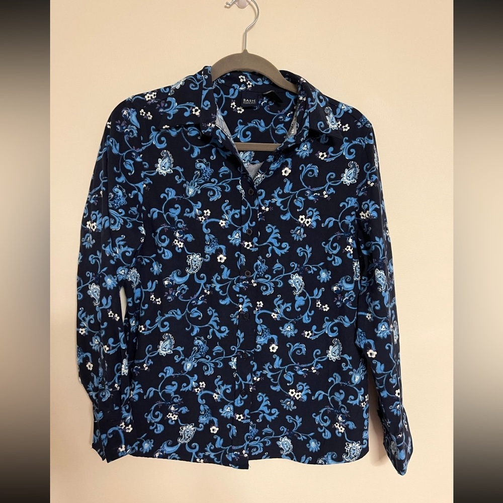 Basic‎ Editions Blouse